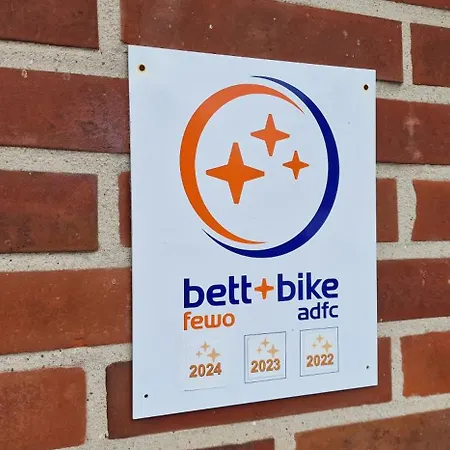 Leezen-poofe, Das Freundliche Fahrrad Quartier In شقة
